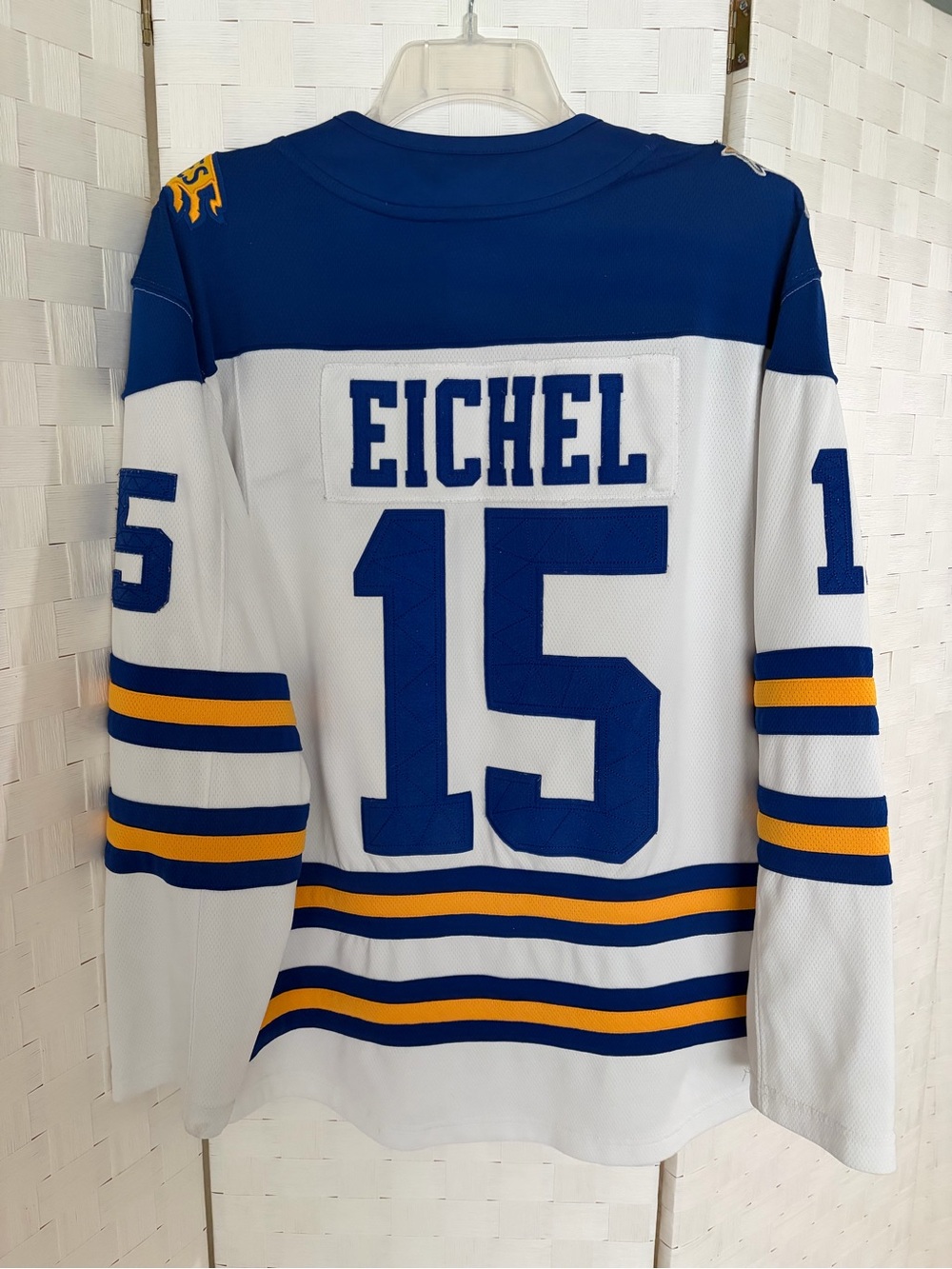 Rare 2018 Winter Classic Buffalo Sabres #15 Jack Eichel Hockey Jersey Size Med